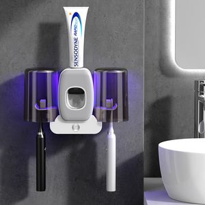 Diş fırçası tutucular banyo aksesuarları duvara monte otomatik diş macunu dağıtıcı fışkırtıcı tutucu, UV sterilizasyon ile Delik Yok 230915