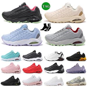 Step Terra NOCTA X Mens Mulheres Sapatos Casuais Triplo Preto Branco Universidade Ouro Vela Rosa Quartzo Rosa OG Runner Jogging Tênis Tênis Treinadores