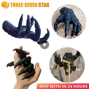 Decorative Objects Figurines Halloween Witch's Hand Witch Decor Wall Hanging Statues Creative Wall Decor Resin Aesthetic Art Sculpture Witch Hand Ornament 230914