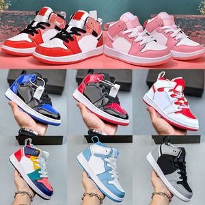 2024 Neue Kinder Designer 1 Basketballschuhe Sneakers Jungen Mädchen Banned 1s Athletic Outdoor Game Royal Obsidian Chicago Red Bred Melody Mid Multi Tie-Dye Größe 25-35