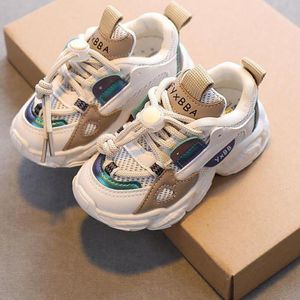 Athletic ao ar livre 2022 Sneakers de garotas de nova menina infantil de garoto de garoto de crianças respiráveis sapatos infantis de menina de menina 230915