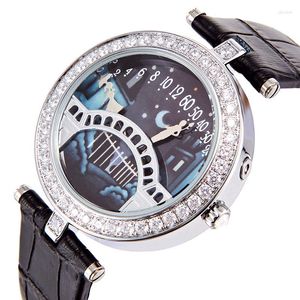 Armbandsur kvinnors klocka läder lyxigt temperament inlagd diamantgåva för älskare Alla hjärtans bro datering vacker