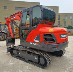 Används Doosan DX60-9C Mini Excavator till ett lågt pris, tillgängligt DX80, Global Direct Frakt