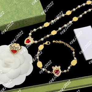 Classic Micro Inlays Diamonds Crystal Ruby Gem Heart Pendant Necklace Fashion Bracelet G Letter Water Droplet Pearl Earring Ring Wedding Jewelry With Box GS18