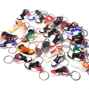 Pure handcraft Mini 3D Stereo Sneaker Keychain Woman Men Kids Key Ring Gift Luxury Shoes Keychains Car Handbag Key Chain Basketbal3043