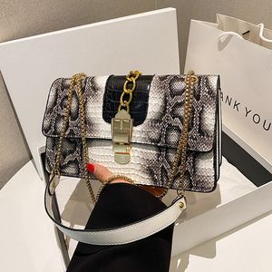 Fashion Serpentine Female Shoulder Bag Solid Color Chain Women Shoulder Crossbody Casual Trendy Phone Bag