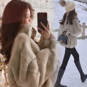 Women's Fur Faux Fur Women Winter Faux Fur Coat Stand Collar Overcoat Faux Beaver Rabbit Fur Jacket Cotton Zipper Plush Thicken Outwear 230915