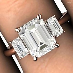 Cluster Rings Solid 18K White Gold Women Wedding Party Engagement Ring 1 2 3 4 5 Ct Emerald Rectangle Moissanite Diamond Trendy Romantic