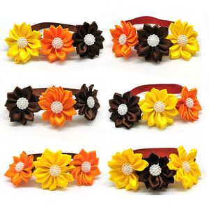 Köpek Giyim Pet Çiçek Yay Ties Şükran Günü Aksesuarları İnci Çiçekler Küçük Orta Bakım Ürünleri için Sonbahar Kravat 230915