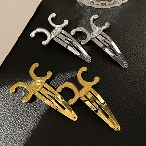 French Simple Young BB Hair Clamps High Quality Alloy Side Hair Clip Fashion Correct Logo Hair Jewelry Designer Womens Love Gift Romantic Hair Clip