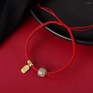 Charmarmband kinesisk karaktär välsignelse fyrkantig Hetian Jade Red Rope Chain Braid Woven Women Fashion Jewelry