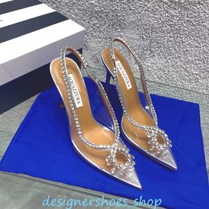 Aquazzura 2023 Designer di alta qualità tacchi sandali da donna Bottoni rossi Tacchi con fibbia in cristallo scarpe da sposa da festa tacco sexy 78