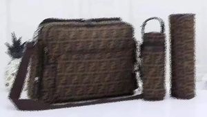 Moda marka torby na pieluchy dla dzieci mamusia o dużej pojemności wodoodporna torba pieluszka zamek brązowy mokro sucha mumia macierzyńska torebka pielęgniarska nowa wielofunkcyjna A01