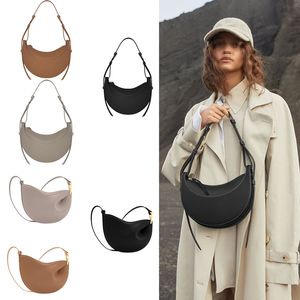 Mode Luxurys axelväska Kvinnor Designer Bag Half Moon Tote Crossbody Bag Multi-färg Paris Handväskor Numero Dix Baguette Zip Hobo Smooth Calf Leather Purse