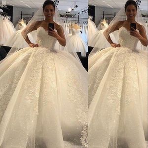 2021 New Ball Gown Wedding Dresses Sweetheart Sequins Lace Appliques Beads Crystal Sweep Train Plus Size Formal Bridal Gowns Robe 2457