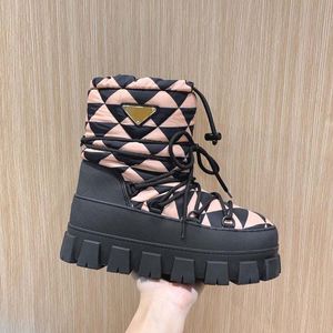 Designer Women Diamond Boots Platform Chunky Heel Martin Boot Genuine Leather Shoes Deserts Winter Outdoor Lady Party Buckle Ankle Shoe size 35-40 01