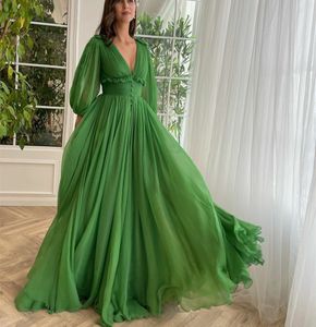 Classy Long Chiffon Green Prom Dresses With Front Buttons A-Line V-Neck Floor Length Pleats Formal Party Evening Dress Robes de Soiree for Women