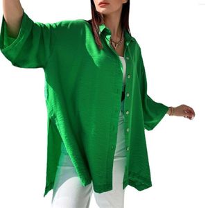 女性用ブラウスブラウスルーズフレアスリーブ春と夏の快適なカジュアルなソリッドカラースリットシャツ