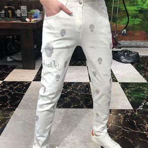 Hip Hop Skinny White Pencil Pants 2022 News Streetwear Slim Zipper Men Jeans Homme Diamonds Skull Style Mal