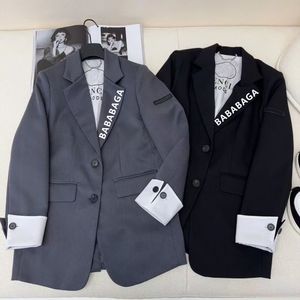 Abiti da donna Blazer Giacca di design di lusso vestito di copertura top cappotto di temperamento da donna autunnale alla moda Abbigliamento da donna di alta qualità