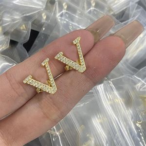 Women Hoop Earring Projektantki Diamond Stud Kolczyki Biżuteria Luksusowy liter złoty nurka v Naszyjnik 925 Srebrne Chiany Mężczyźni Modne Studs2887