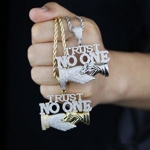 Diamant-Buchstabe TRUST NO ONE Buchstaben-Anhänger-Halskette Gold versilbert Herren-Bling-Schmuck Geschenk