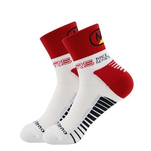 Sportsocken Radfahren Männer Outdoor Sport Laufen Atmungsaktiv Tennis Basketball Für Frau Fahrradsocke Drop Lieferung im Freien Sportlich Accs Dh9Db