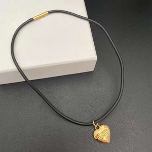 jewelry bb earrings Autumn Winter 2022 Fashion Show Wind Big Love Letter Necklace Black Rope Gold Heart Shaped Pendant for Men Women