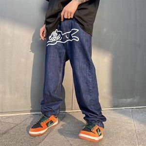 Jeans masculinos voando cão impressão reta solta homens retro high street oversize casual denim calças harajuku lavado hip hop jea279h