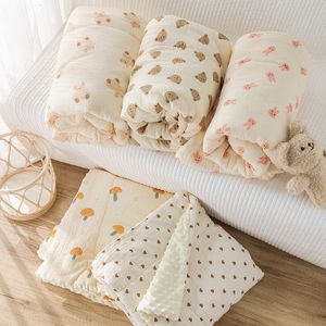 Filtar Swaddling Cotton Baby Quilt Spring Summer Filt Children's Muslin Comporter Soft Kindergarten Artiklar Bäddar Doudou 230915