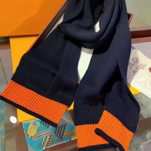 Luxury Brand Men V Scarf Wool Scarves Shawls Lady Wraps Soft Pashimina Female Echarpe Designer Beach Stole Bandana247B