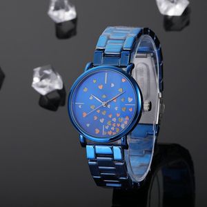 Marchio di moda di lusso M Marchio K Simpatico stile a forma di cuore Orologi da donna Orologio da polso al quarzo con cinturino in metallo in acciaio, regalo per donne e ragazze