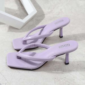 Tofflor 2023 Summer Luxury Women Thin 7cm High Heels Designer Purple White Slides Flip Flops Mules Party Shoes Stor storlek