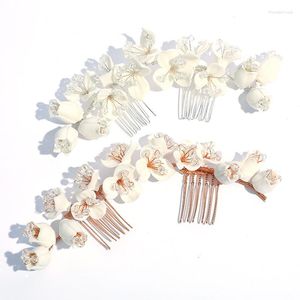 Fermagli per capelli Floralbride fatti a mano in cristallo strass perle fiore in porcellana pettine da sposa copricapo da sposa gioielli da donna per damigelle