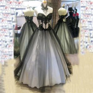 Wiktoriańskie gotyckie sukienki ślubne Prawdziwy obraz Wysokiej jakości czarno-białe suknie ślubne koronkowe aplikacje miękki tiul koronkowy z tyłu vinta3070