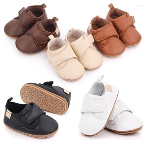 Första vandrare 0-18 Months Toddler Pu Sneakers Casual Soft Sole Sole Baby Flats Spädbarn Vandringsskor för Born Girl and Boys