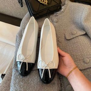 Chanells Cloth Channel Women Balet Flats Classic Buty Podstawowe skórzane Tweed dwa kolory splatane okrągłe palce u nogi dorywne buty nagie damskie trampki rybacki rozmiar 354