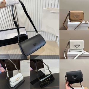 designer Bags Women luxurys Handbags Shiny Leather Underarm Ladies Flip Wallet Crossbody Designer Purses Messenger 230915