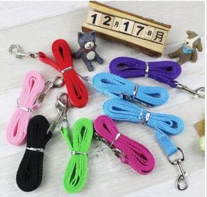 Guinzagli per cani in nylon di larghezza 2 cm lunghi 2 cm Cinghie per addestramento per cuccioli di animali domestici Guinzaglio per cintura di corda per cani nero / blu