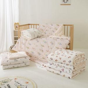 Decken Swaddling s born Winter Couverture Nouveau Bear Print Baby Quilt Thick Comforter for Crib Cotton Nap Blanket Musselin 230927