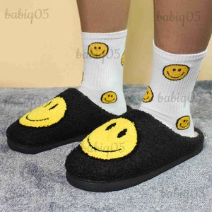 Talltor kommer med Sock Kaii Cartoon Ladies House Winter New Fur Slippers Bedroom Flagmönster Hem Kvinnor Fluffiga tofflor Slides Babiq05