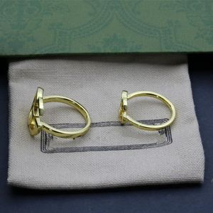 Nytt mode unikt designpar ring enkel högkvalitativ guldpläterad ringtrend matchande leverans nrj274t