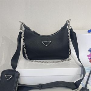 Sell 3 high quality women's luxury handbags famous brand tramp Lady crossbody bag aisle handbags fashionable and versatile234D