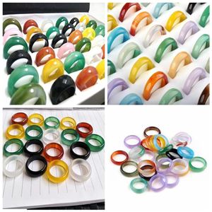 Hela 50st 6mm 8mm Agate Rings Fashion Band Jewelry Multi Color Wedding Stone Ring for Man Women249q