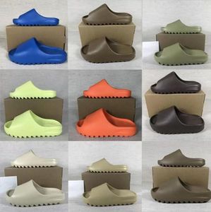 Homens Chinelos YEZZiness Slide Azul Verde Chinelo Mulheres Sandália Tênis Sandálias Branco Preto Areia Laranja Bege Slider Vermelho Marrom YEeZiness Tênis Tamanho EUR36-47