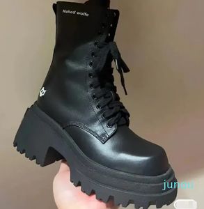 Stiefel Martin Boot Luxus-Designer-Leder Martin-Stiefel mit dicken Absätzen und dicken Sohlen und erhöhten Riemen Größe