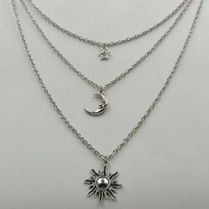 Pendant Necklaces Multi Layered Necklace Moon Sun Stars Choker Girl Wedding Souvenirs Party Gift Simple for Women Men gift 230915