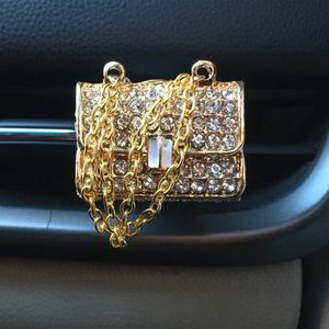 Bling Borsa Accessori per auto Ragazze Regalo Presa automatica Profumo Clip Deodorante per ambienti Diffusore di profumo Elegante Decorazione Ornamento Interni 192i