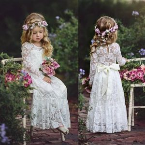 Långärmad boho blommor flickor klänningar för bröllop golvlängd spets små barn första nattvards klänning vintage billiga flickor PA203F