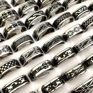 Bütün 30 adet siyah çizgiler paslanmaz çelik yüzükler erkek kadın band parti hediyeleri moda punk retro mücevher255r